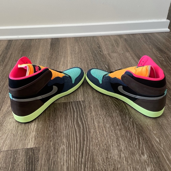 Nike Air Jordan 1 Tokyo Bio Hack - Picture 3 of 5